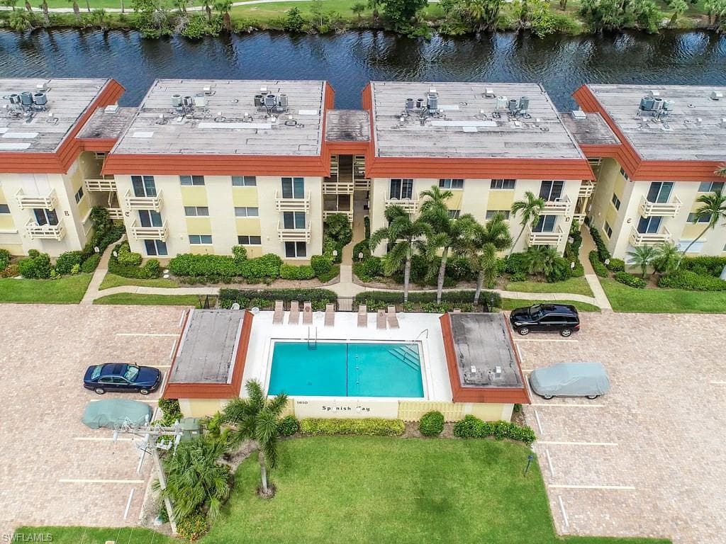 1610 Middle Gulf DR # 4, SANIBEL FL 33957-2