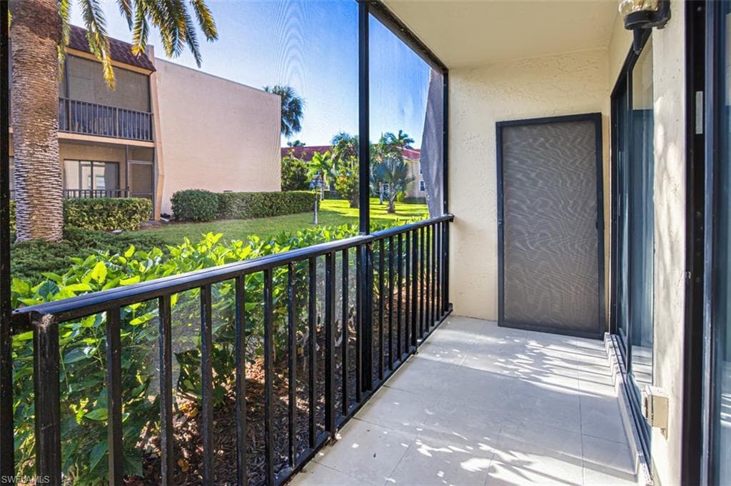 12471 McGregor BLVD # 12, FORT MYERS FL 33919-18