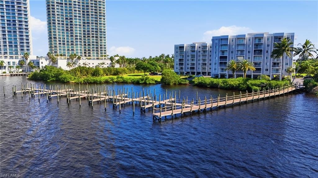 2875 Palm Beach BLVD # 202, FORT MYERS FL 33916-2