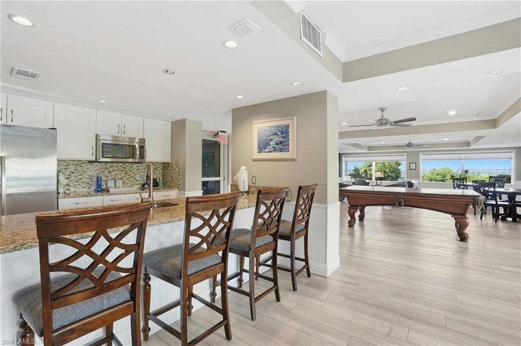 2875 Palm Beach BLVD # 202, FORT MYERS FL 33916-32