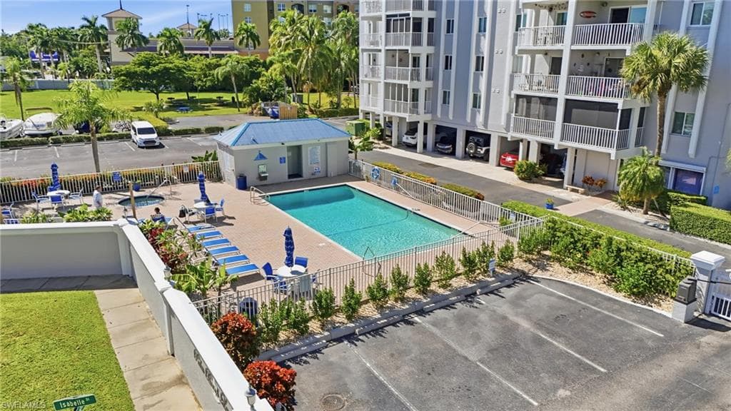 2875 Palm Beach BLVD # 202, FORT MYERS FL 33916-28