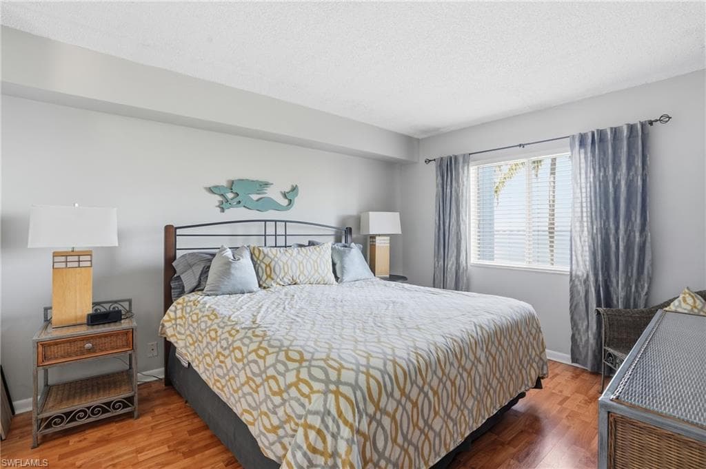 2875 Palm Beach BLVD # 202, FORT MYERS FL 33916-20