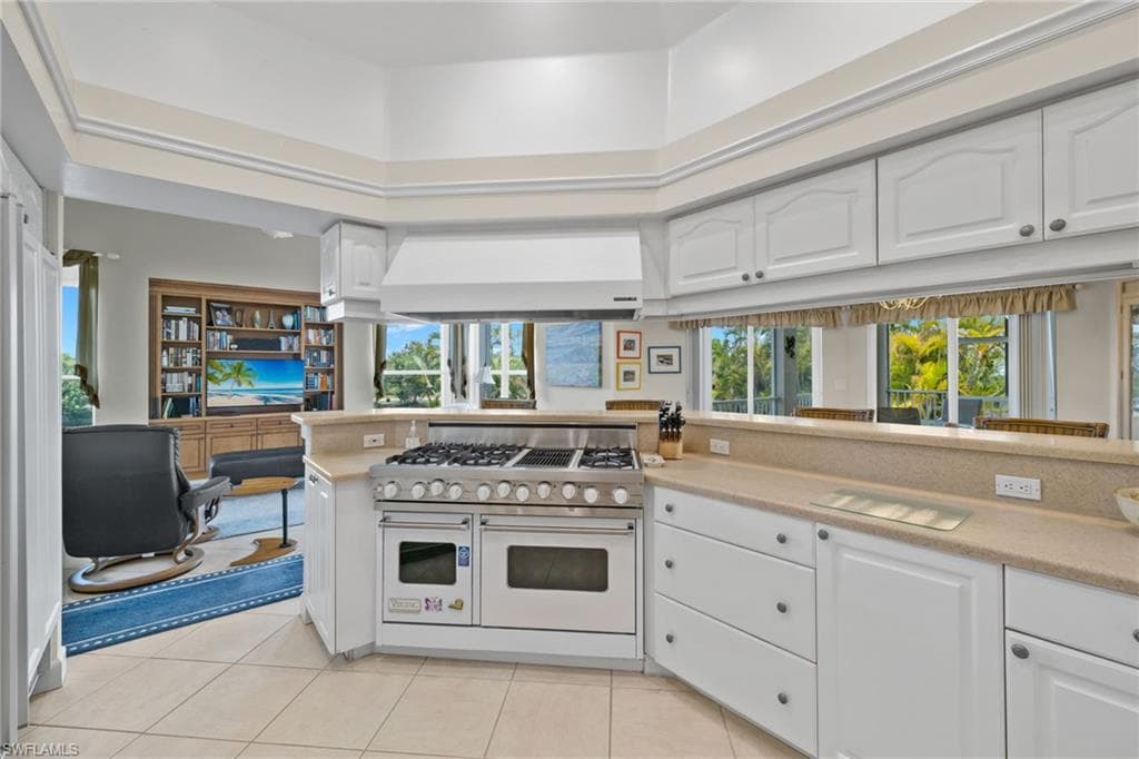 1293 Par View DR, SANIBEL FL 33957-13