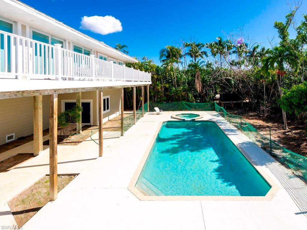 5095 Joewood DR, SANIBEL FL 33957-32