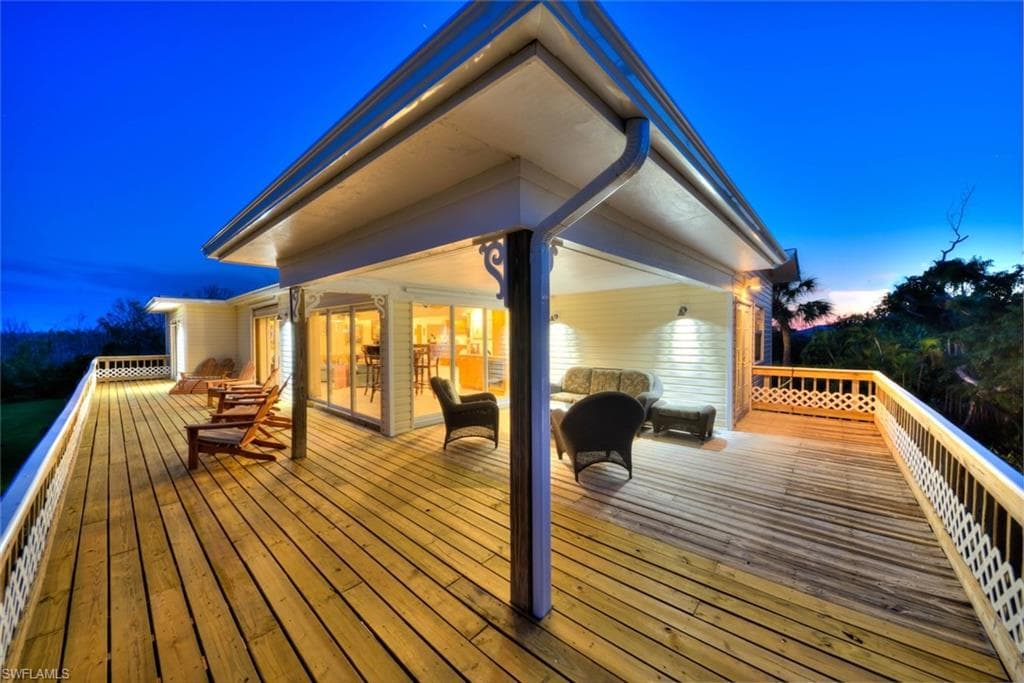 716 Rabbit RD, SANIBEL FL 33957-18