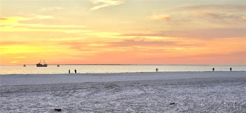 4203 Bay Beach LN # 4D, FORT MYERS BEACH FL 33931-33