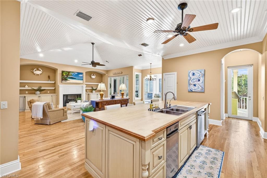 1159 Junonia ST, SANIBEL FL 33957-15