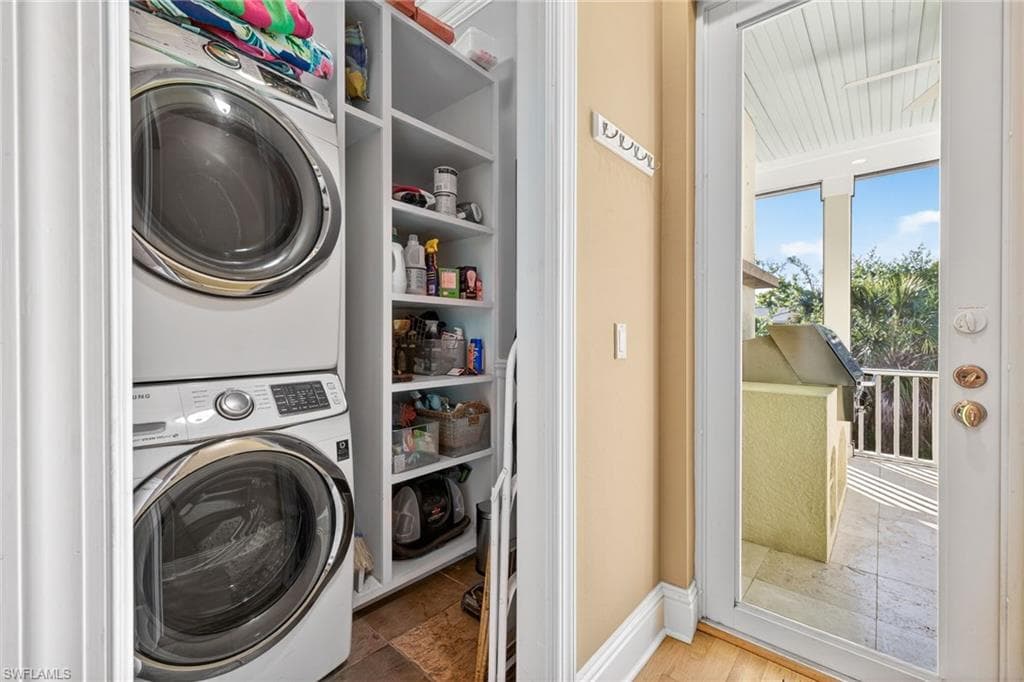 1159 Junonia ST, SANIBEL FL 33957-35