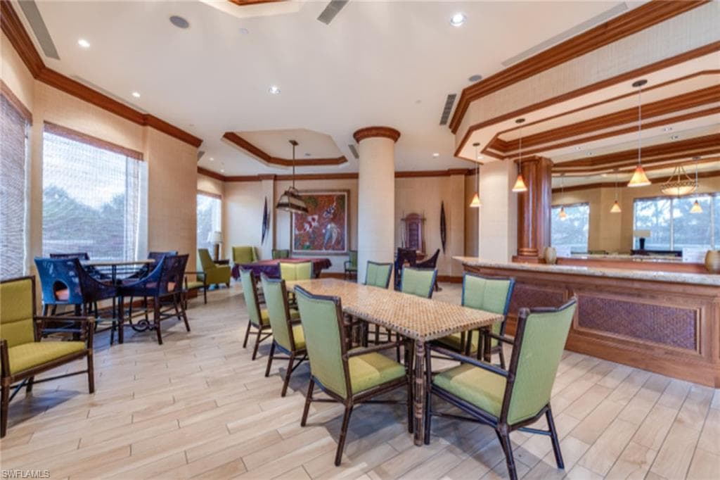 1060 Borghese LN # 206, NAPLES FL 34114-37