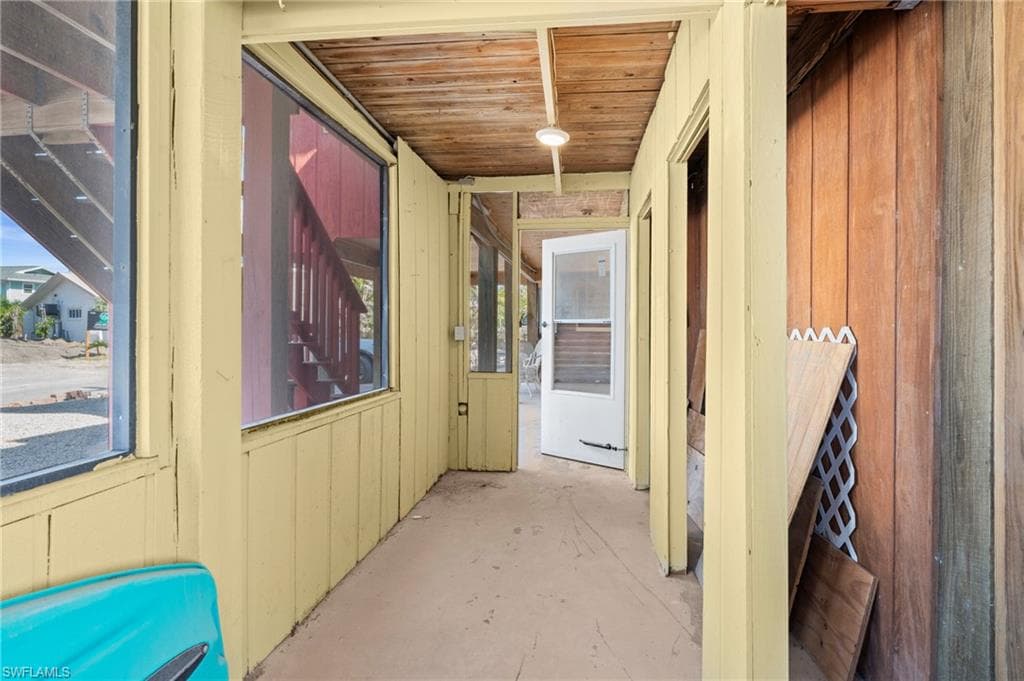 210 Miramar ST, FORT MYERS BEACH FL 33931-33