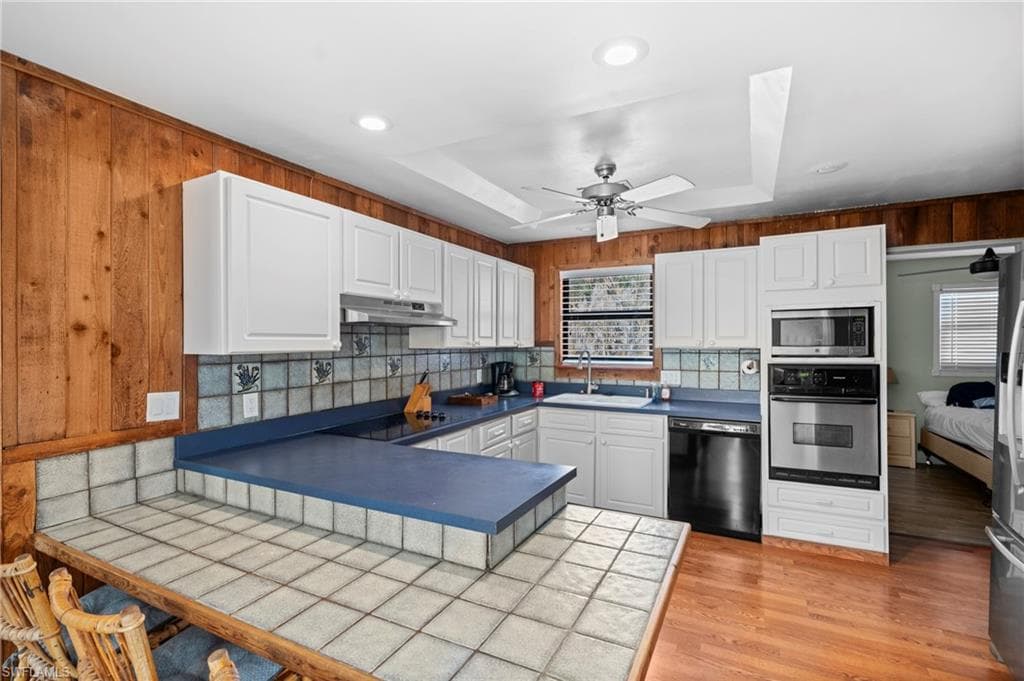 210 Miramar ST, FORT MYERS BEACH FL 33931-9