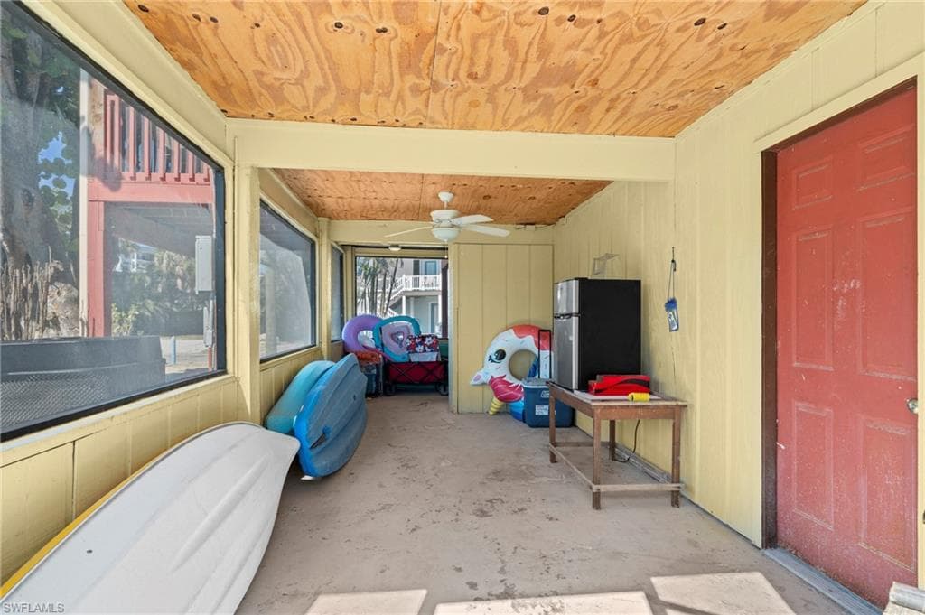 210 Miramar ST, FORT MYERS BEACH FL 33931-32