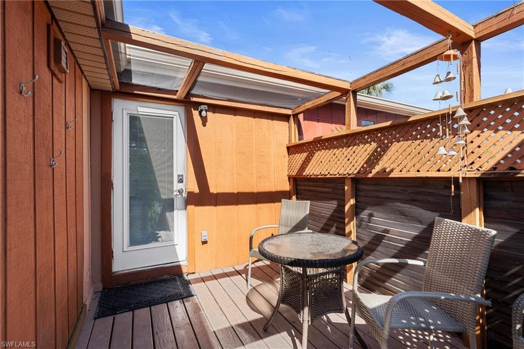 210 Miramar ST, FORT MYERS BEACH FL 33931-17