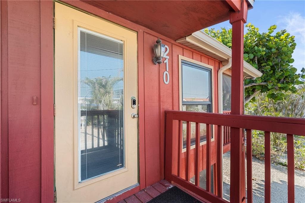 210 Miramar ST, FORT MYERS BEACH FL 33931-38