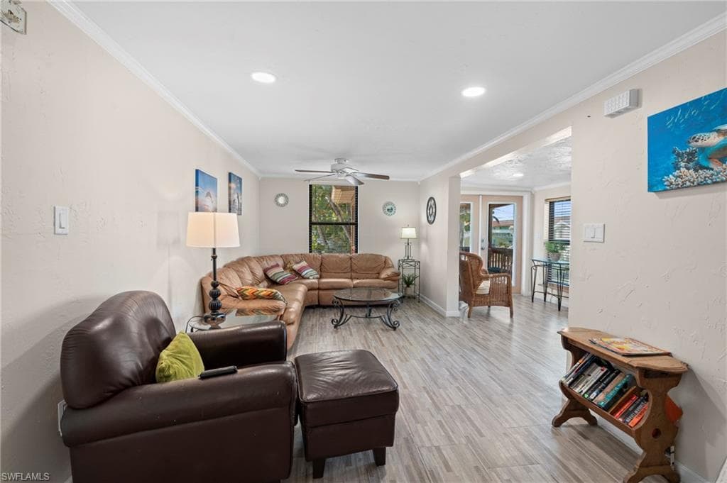 210 Miramar ST, FORT MYERS BEACH FL 33931-7