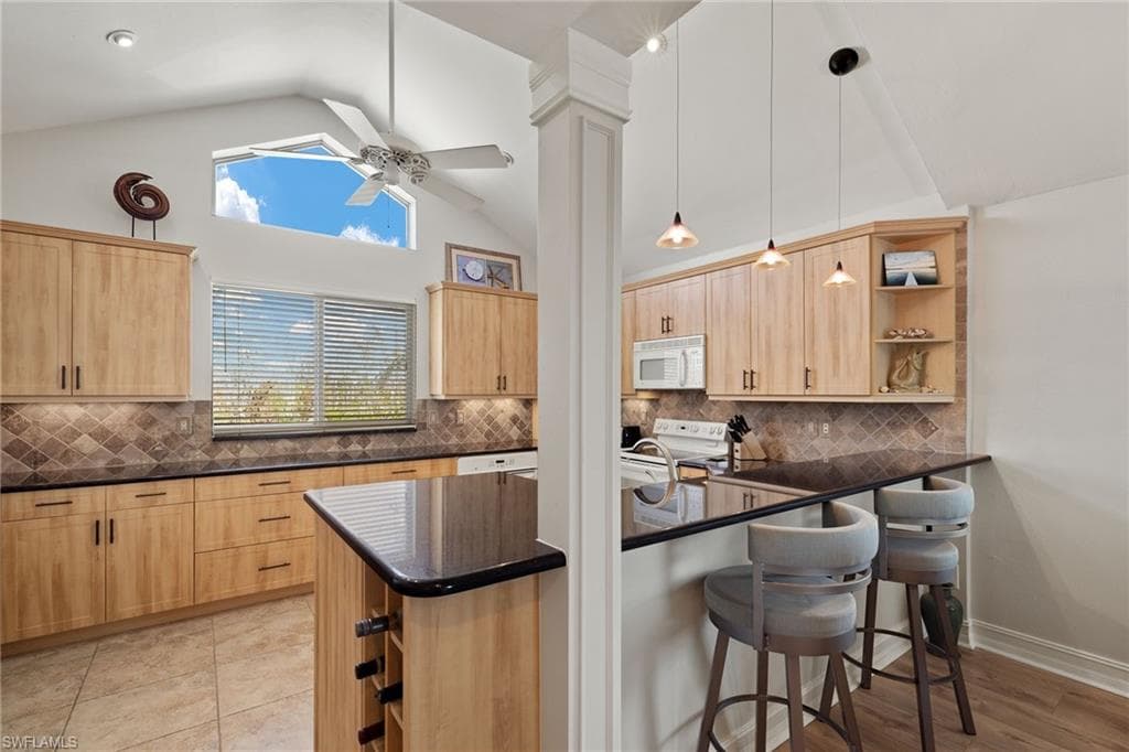 1607 Sand Castle RD, SANIBEL FL 33957-12