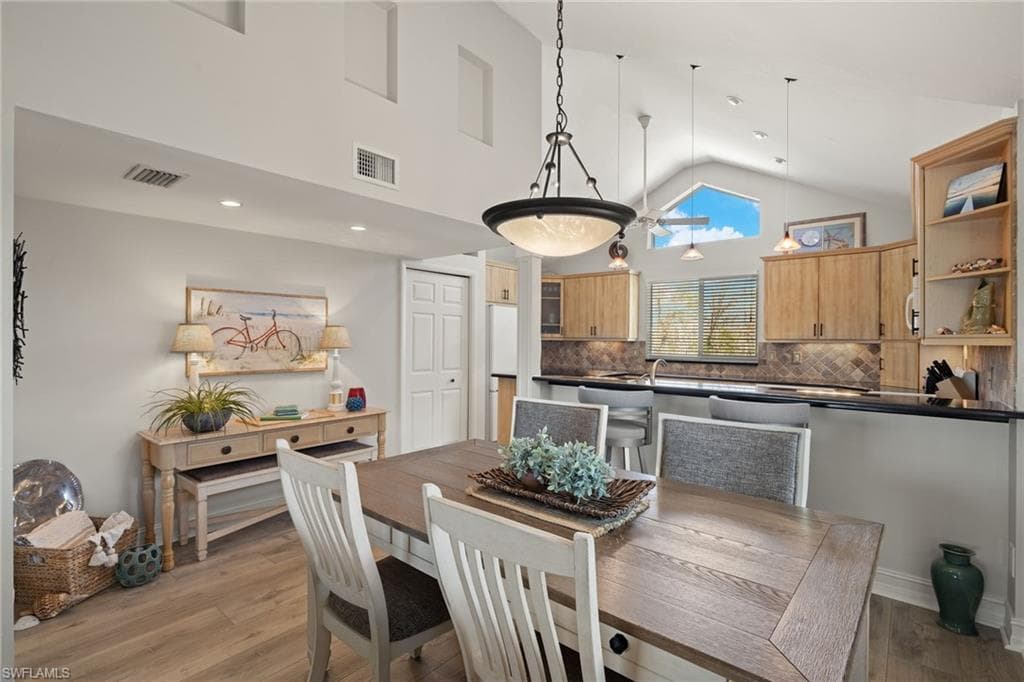 1607 Sand Castle RD, SANIBEL FL 33957-11