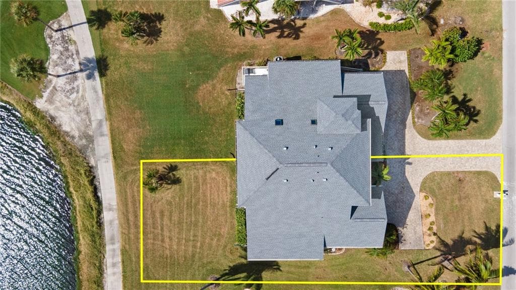 1607 Sand Castle RD, SANIBEL FL 33957-31