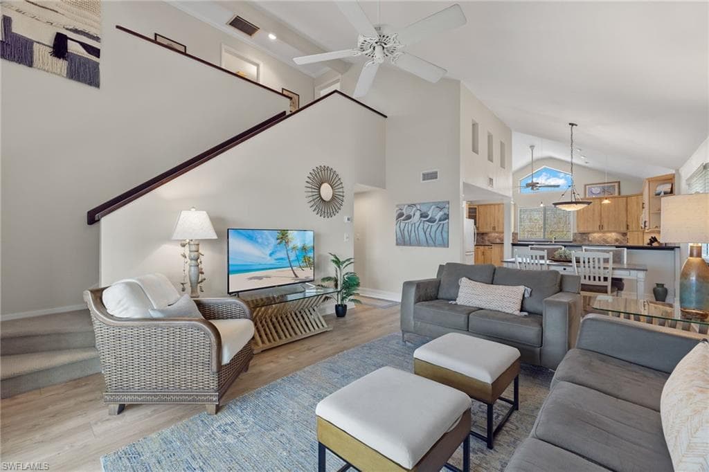 1607 Sand Castle RD, SANIBEL FL 33957-9