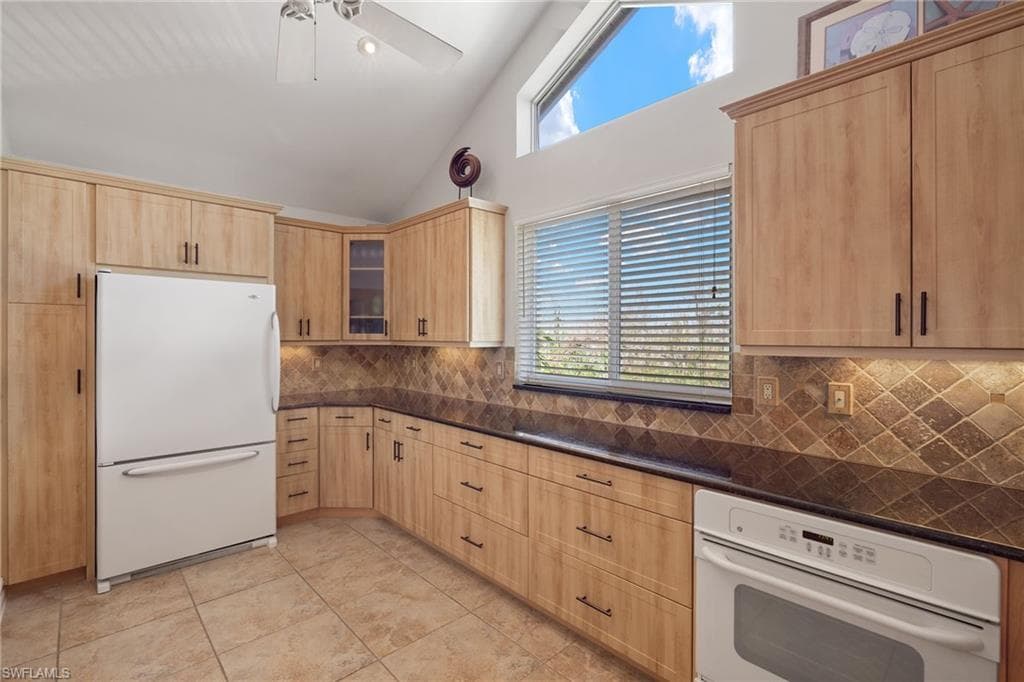1607 Sand Castle RD, SANIBEL FL 33957-14