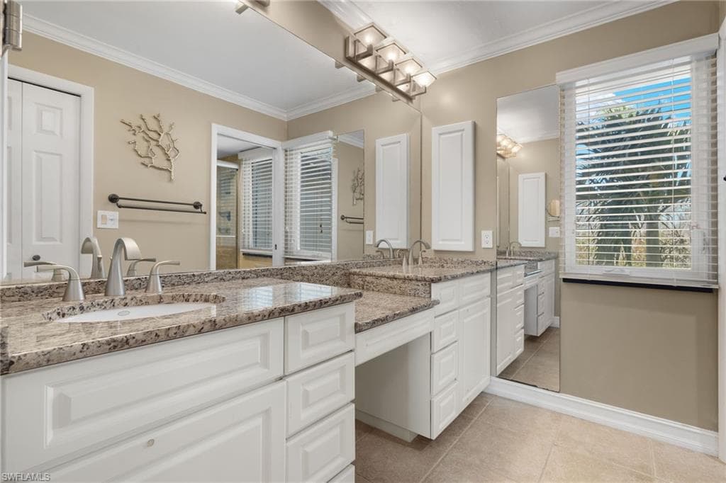 1607 Sand Castle RD, SANIBEL FL 33957-20