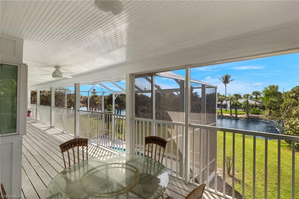 673 E Rocks DR, SANIBEL FL 33957-26