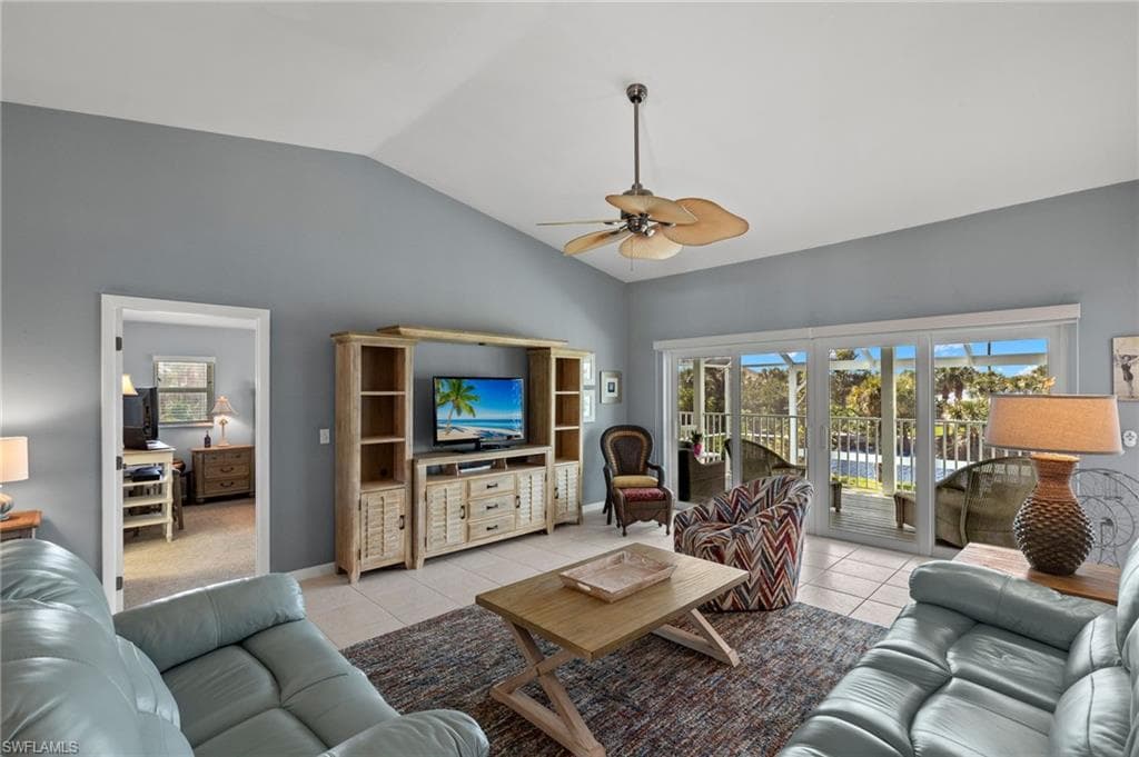 673 E Rocks DR, SANIBEL FL 33957-9