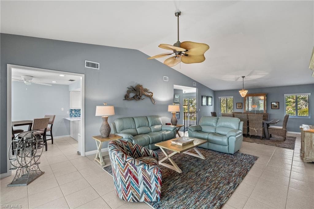 673 E Rocks DR, SANIBEL FL 33957-10