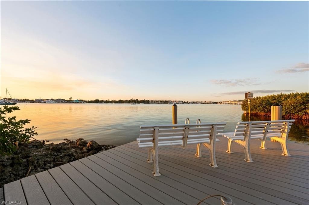 1301 Chesapeake AVE # 1B, NAPLES FL 34102-31