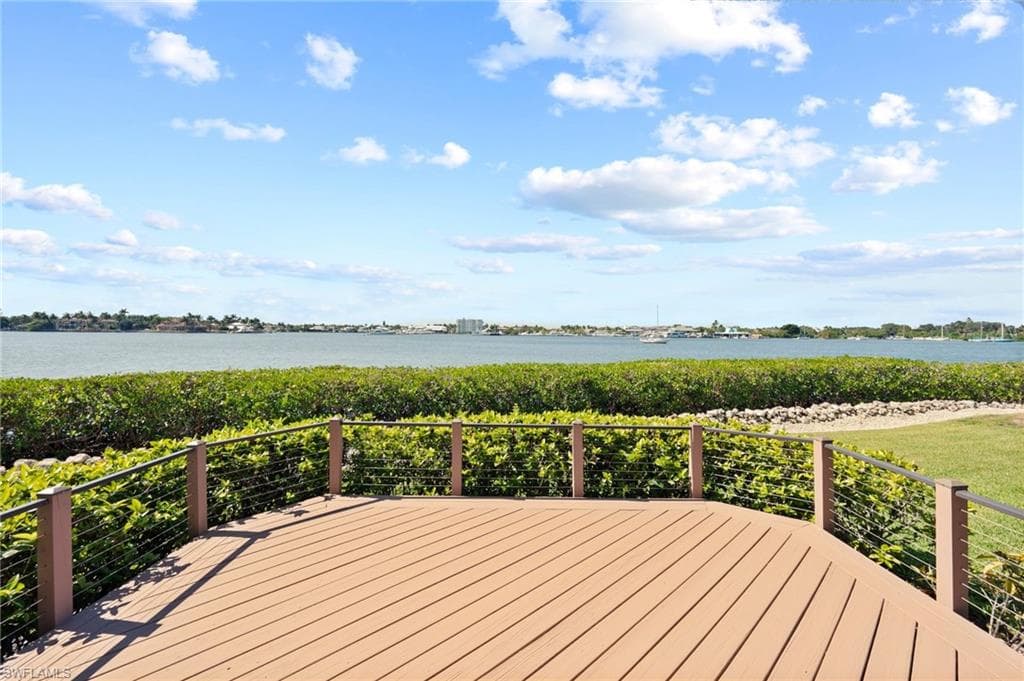 1301 Chesapeake AVE # 1B, NAPLES FL 34102-19