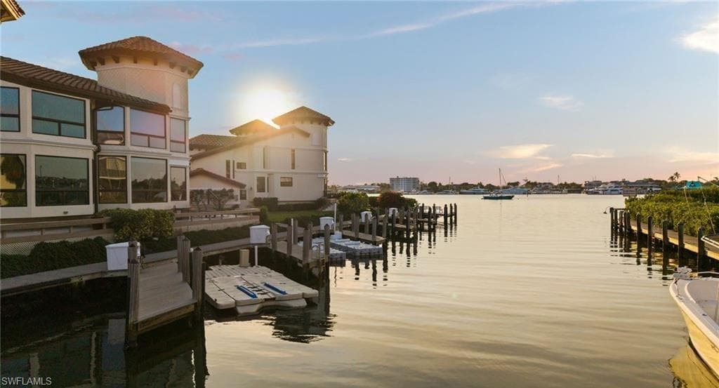 1301 Chesapeake AVE # 1B, NAPLES FL 34102-33