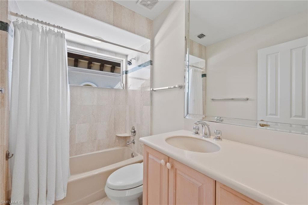 1301 Chesapeake AVE # 1B, NAPLES FL 34102-17