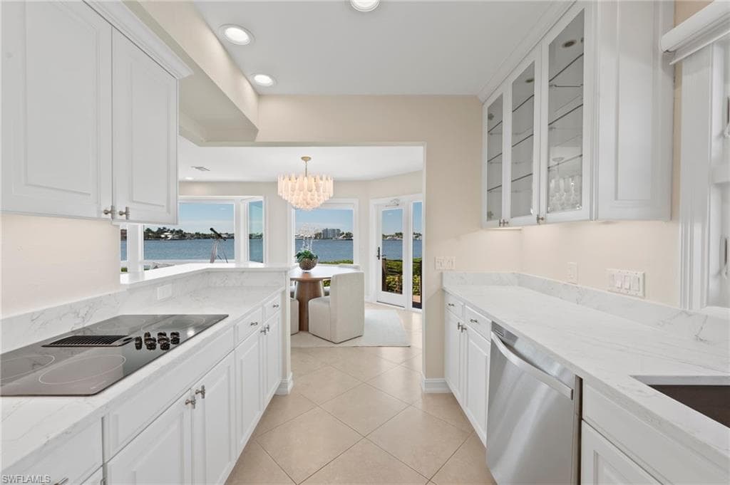 1301 Chesapeake AVE # 1B, NAPLES FL 34102-7