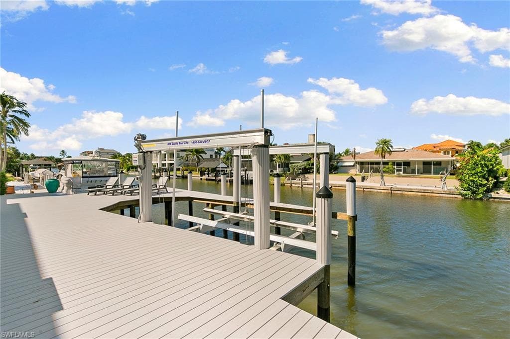 469 Germain AVE, NAPLES FL 34108-42