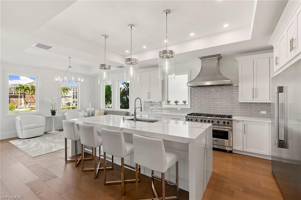 469 Germain AVE, NAPLES FL 34108-6