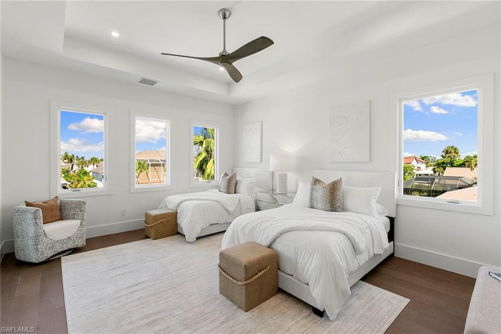 469 Germain AVE, NAPLES FL 34108-27