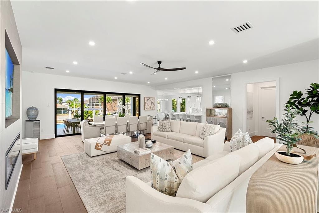469 Germain AVE, NAPLES FL 34108-4