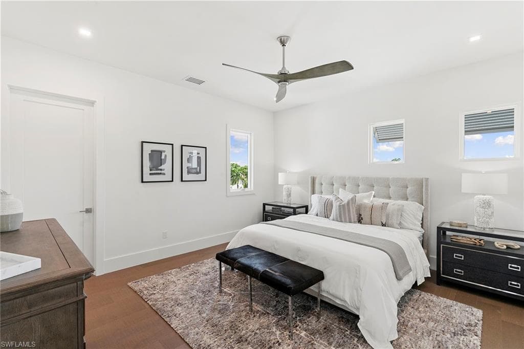 469 Germain AVE, NAPLES FL 34108-29