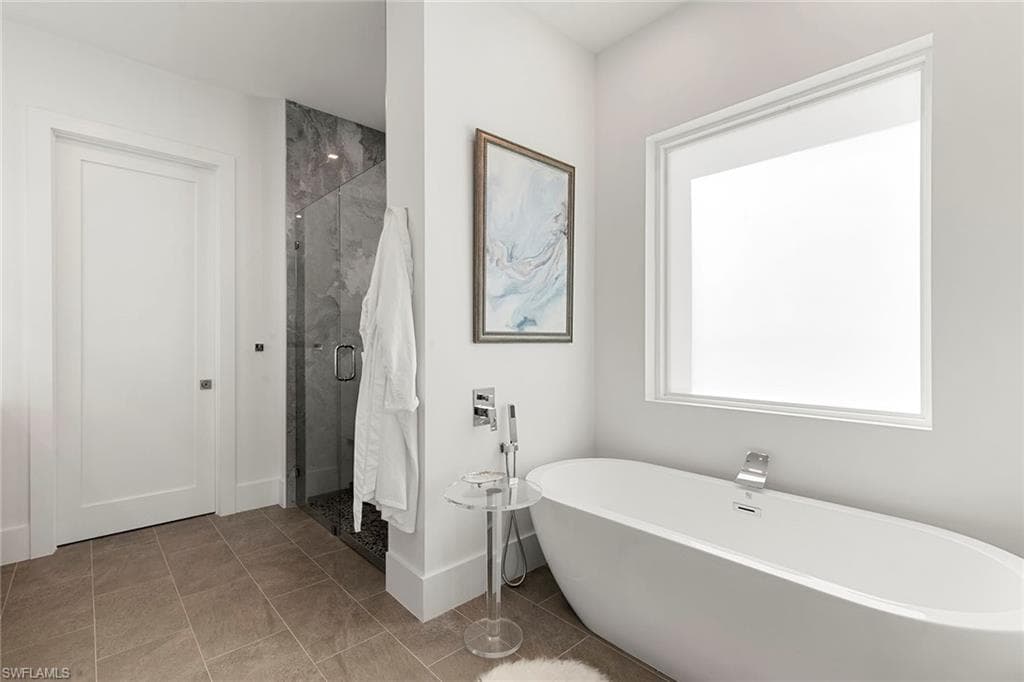 469 Germain AVE, NAPLES FL 34108-17