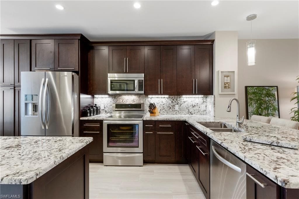11041 Gulf Reflections DR # 306, FORT MYERS FL 33908-8