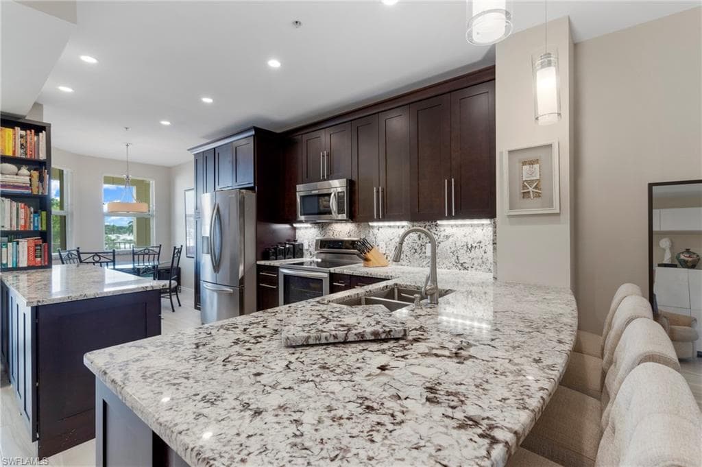 11041 Gulf Reflections DR # 306, FORT MYERS FL 33908-7