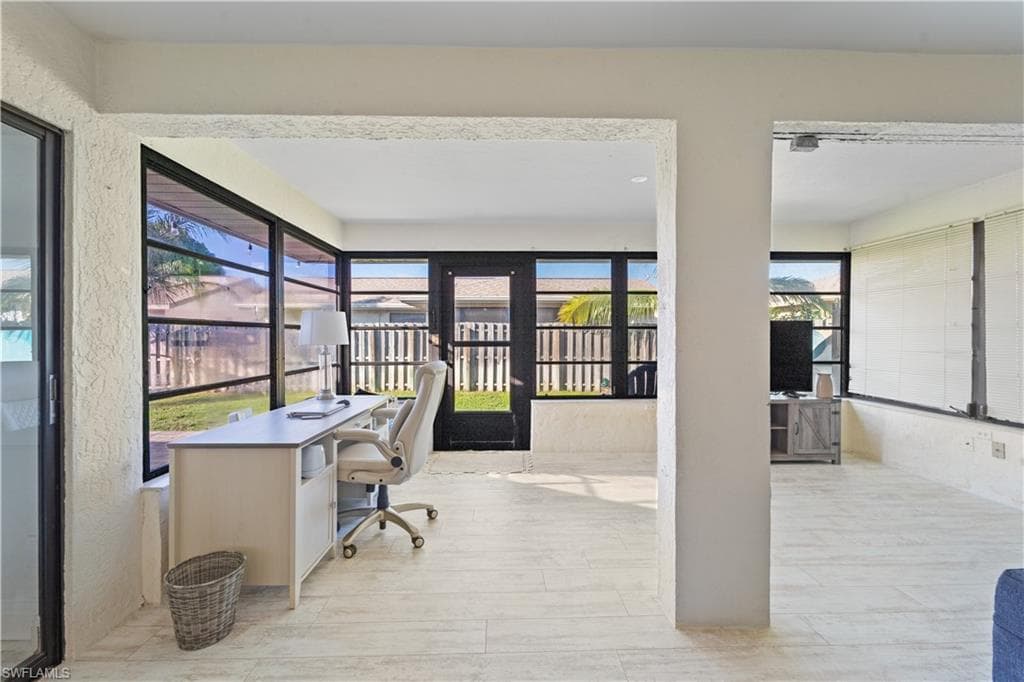 9802 Wildginger DR, FORT MYERS FL 33919-21