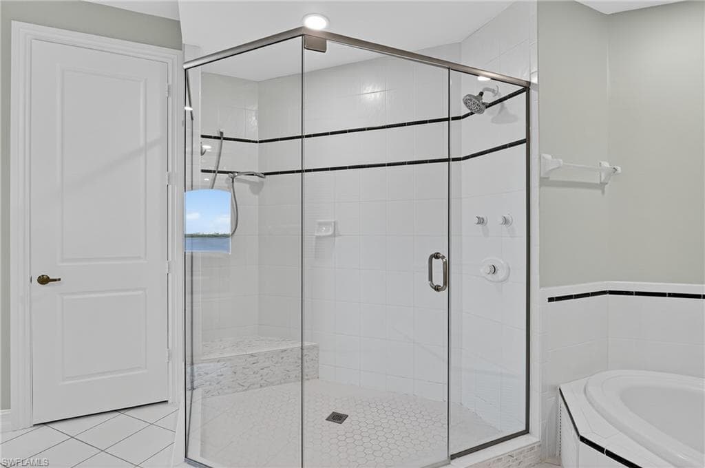 4811 Island Pond CT # 604, BONITA SPRINGS FL 34134-27