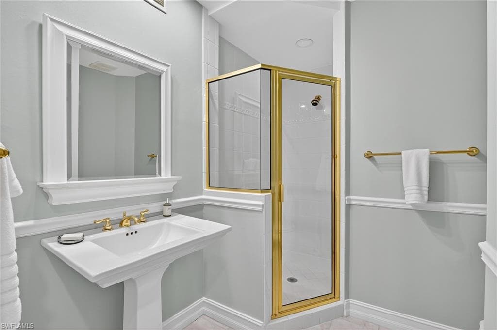 4811 Island Pond CT # 604, BONITA SPRINGS FL 34134-19