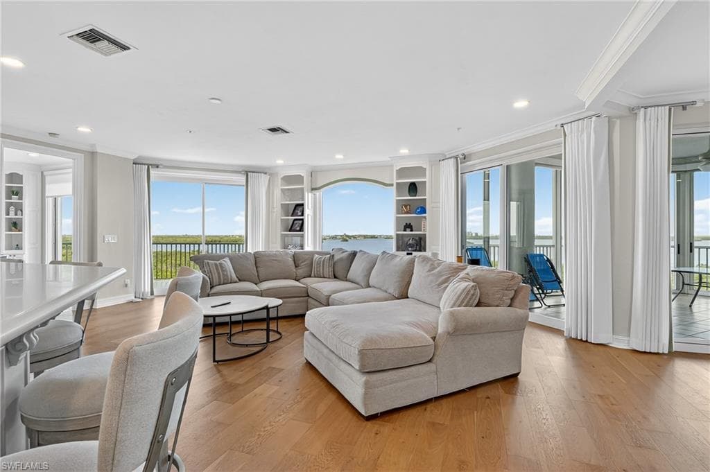 4811 Island Pond CT # 604, BONITA SPRINGS FL 34134-8