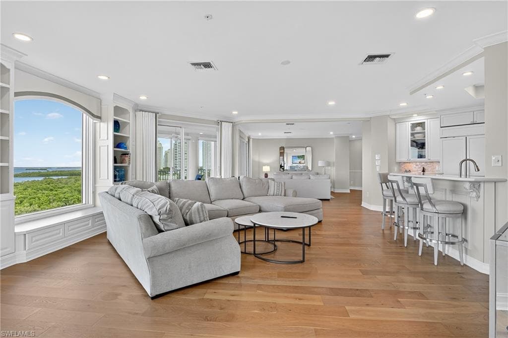 4811 Island Pond CT # 604, BONITA SPRINGS FL 34134-9