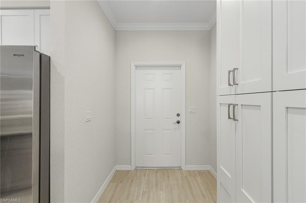 1143 Winding Pines CIR # 203, CAPE CORAL FL 33909-23