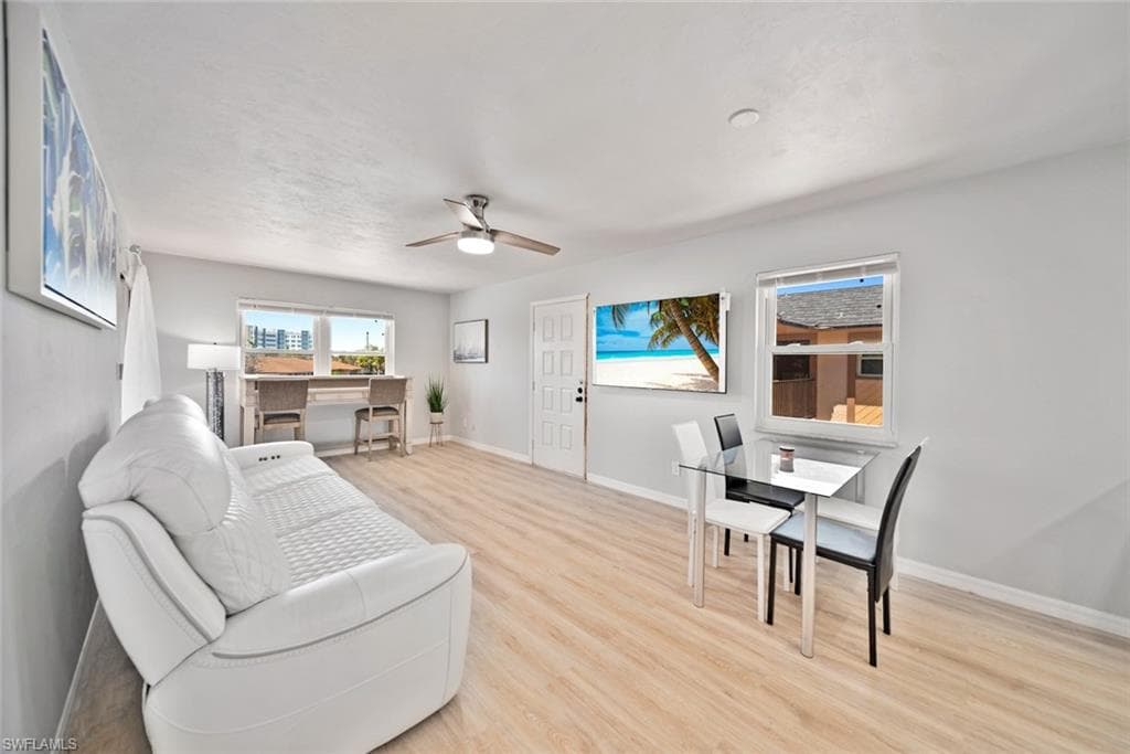 16881 Davis RD # 721, FORT MYERS FL 33908-1