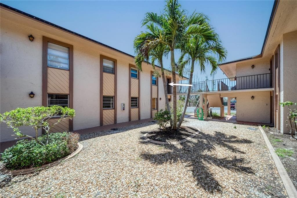 16881 Davis RD # 721, FORT MYERS FL 33908-20