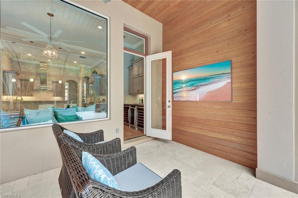 12219 Colliers Reserve DR, NAPLES FL 34110-11